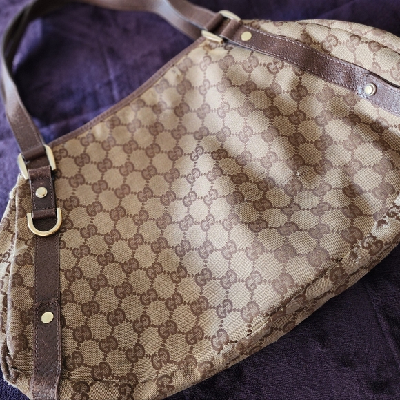 Gucci Authentic and Pre-loved Bronze Abbey Monogram Canvas Tote - Picture 2 of 16